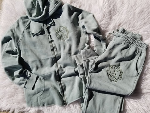 Stitched sweatshirt and jogger SET