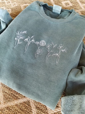 Birth month flower embroidered sweatshirt